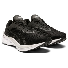 Asics Novablast black/white Cushioning Running Shoes Men